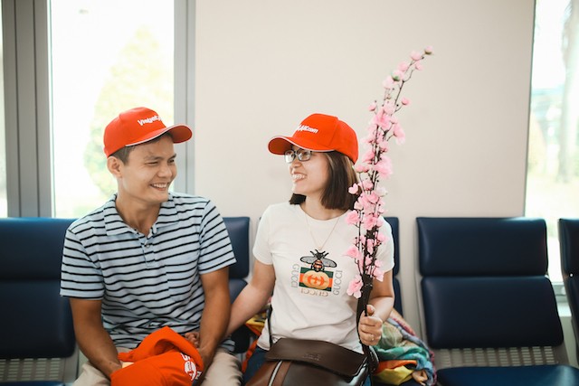 Đong đầy niềm vui Tết đoàn viên trên chuyến bay ‘chắp cánh yêu thương’ ảnh 1