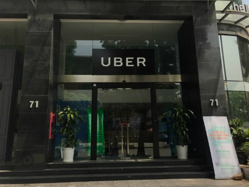 Tài xế Uber hối hả hoạt động ngày cuối ảnh 1