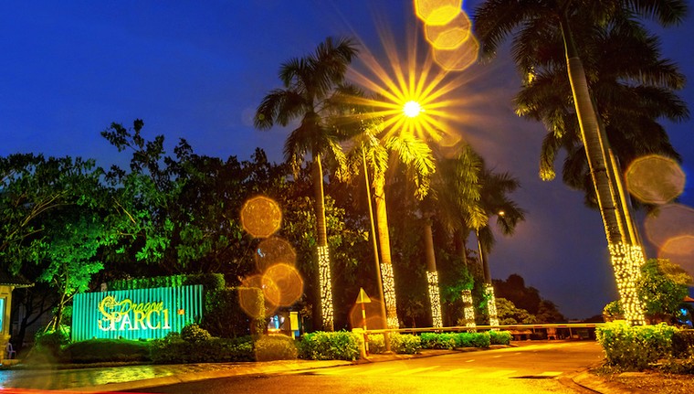 Khu đô thị Dragon City lộng lẫy, kỳ ảo trong mùa Giáng sinh ảnh 6