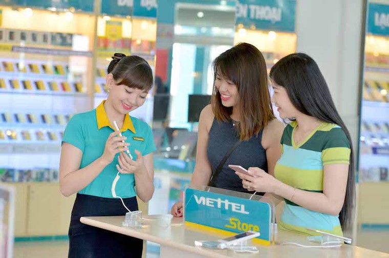 1200 điểm giao dịch Viettel tiếp nhận hồ sơ Trái tim cho em ảnh 1