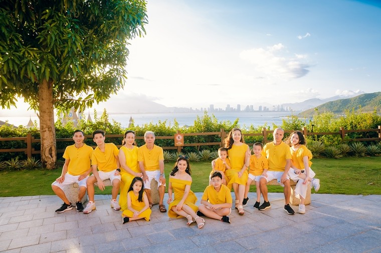 Bộ ảnh ‘siêu chất’ của một gia đình Hà Nội khiến ai cũng muốn ‘xách ba lô lên đi du lịch thời Covid’ ảnh 6