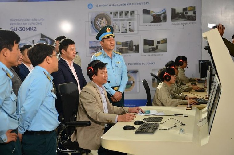 Lộ diện VHT- mảnh ghép ‘công nghệ công nghệ cao’ của Viettel ảnh 1