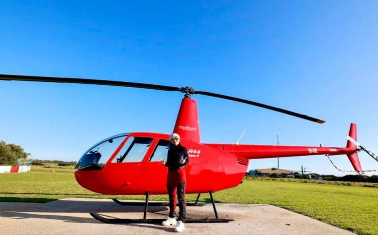 Ngắm trọn Phillip Island từ trực thăng và cuộc diễu hành của chim cánh cụt ảnh 2