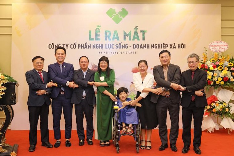 Câu lạc bộ Doanh nhân Sao Đỏ ra mắt Doanh nghiệp xã hội hỗ trợ cho người khuyết tật và người yếu thế ảnh 1