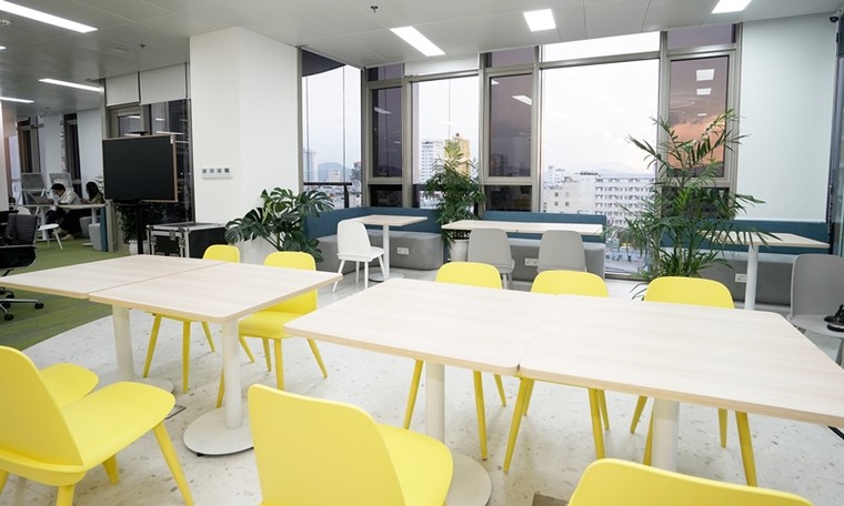 Prudential khai trương Trung tâm Chăm sóc Khách hàng mô hình mới đầu tiên tại Đà Nẵng. ảnh 6