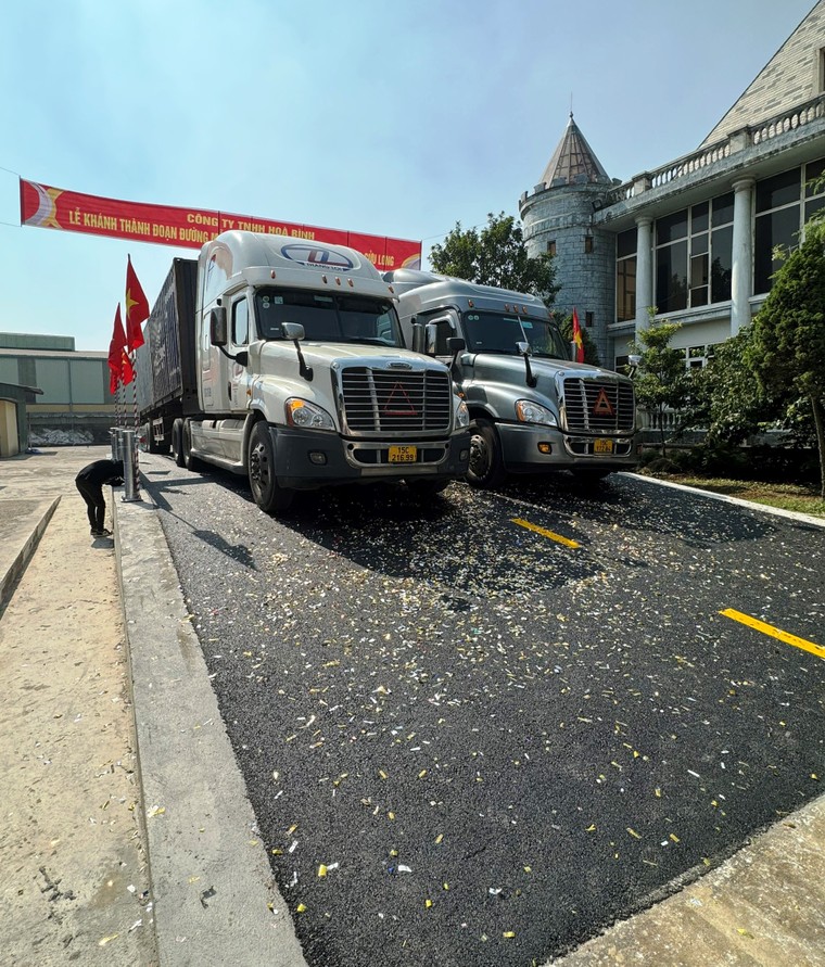 Tập đoàn Hòa Bình khánh thành đường mẫu cao tốc Đồng bằng sông Cửu Long ảnh 1