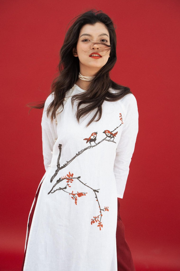 The Oriental Queen- Bộ sưu tập áo dài Tết khiến chị em “thần hồn điên đảo” ảnh 4