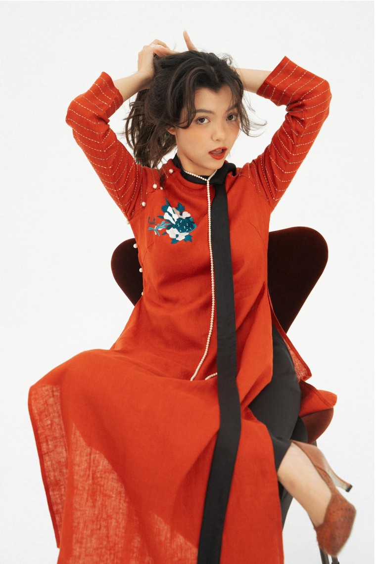 The Oriental Queen- Bộ sưu tập áo dài Tết khiến chị em “thần hồn điên đảo” ảnh 8