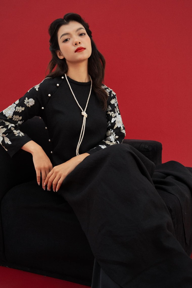 The Oriental Queen- Bộ sưu tập áo dài Tết khiến chị em “thần hồn điên đảo” ảnh 15