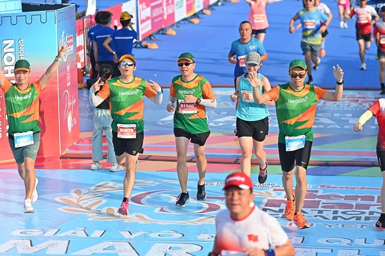 Herbalife Việt Nam đồng hành cùng Tiền Phong Marathon, khuyến khích lối sống năng động lành mạnh ảnh 1