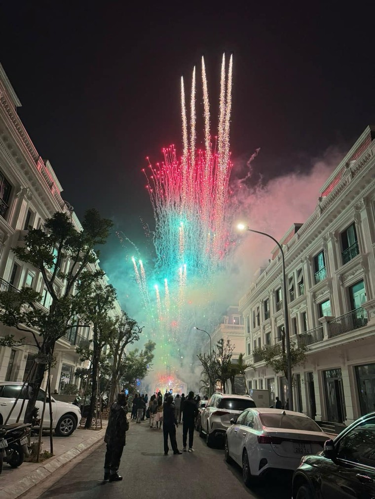 Khu đô thị FLC Premier Parc “hồi sinh”, giá trị tài sản tăng gấp đôi, cư dân vui mừng nhận nhà, đón Tết sớm ảnh 6