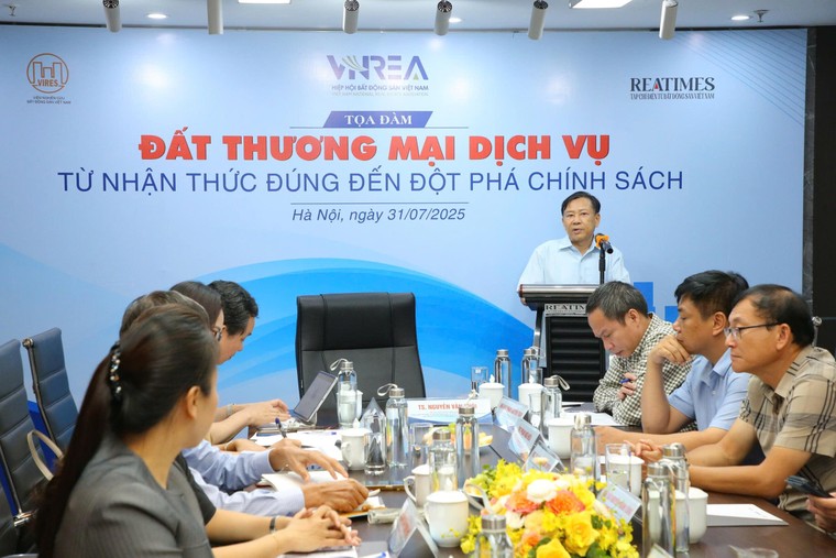 Hoàn thiện hành lang pháp lý, tạo điều kiện cho doanh nghiệp phát triển bất động sản trên đất thương mại dịch vụ ảnh 1