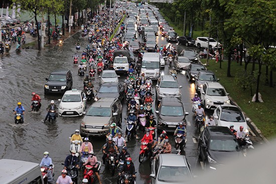 Công ty vận hành máy bơm chống ngập đề nghị thu tiền chống ngập? ảnh 1