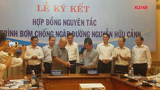 Vụ đề xuất thu phí chống ngập: ‘Các anh đang làm ảnh hướng đến doanh nghiệp’ ảnh 1