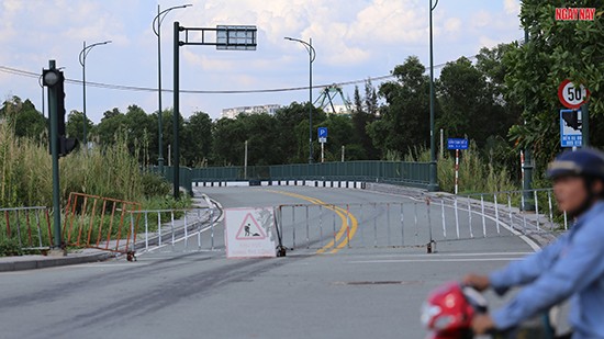 4 tuyến đường “dát vàng” ở Khu đô thị Thủ Thiêm giờ ra sao? ảnh 4