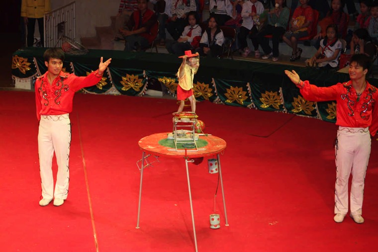 Sân khấu xiếc thiếu động vật có còn hấp dẫn? ảnh 2