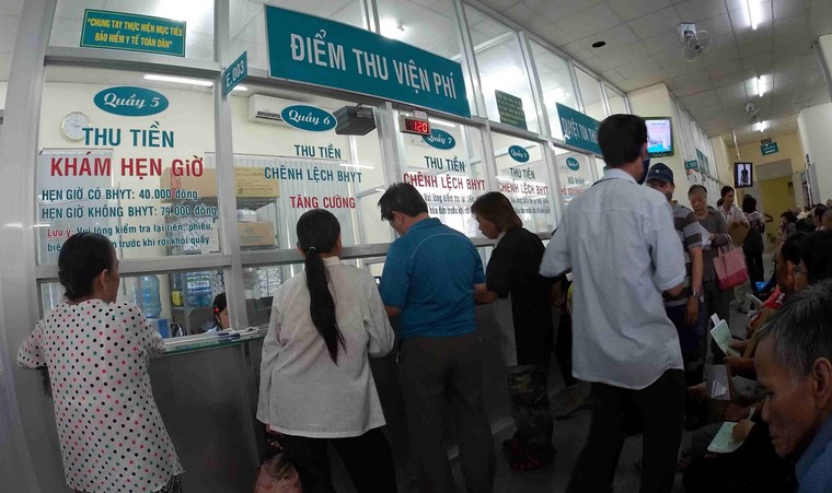 Cần chế tài xử lý những trường hợp thu thêm viện phí vô tội vạ ​ ảnh 1