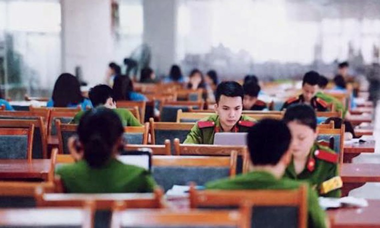 Thủ khoa Học viện Cảnh sát với bảng điểm 'ngất ngưởng' ảnh 4