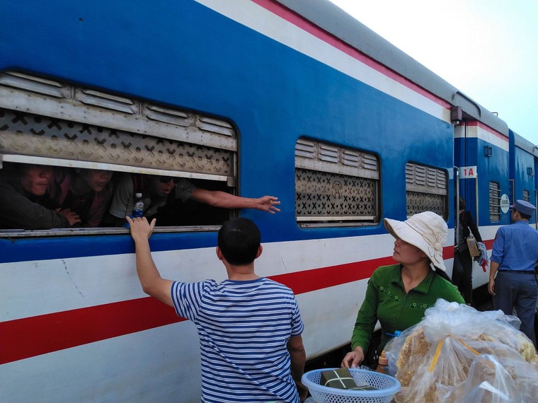 'Tàu là nhà - Hành khách là người thân' ảnh 6