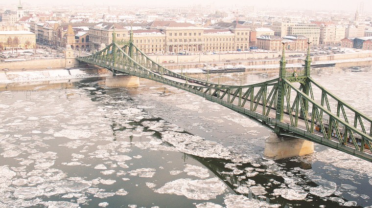 Viết tương lai cho con nơi xứ tuyết ảnh 1