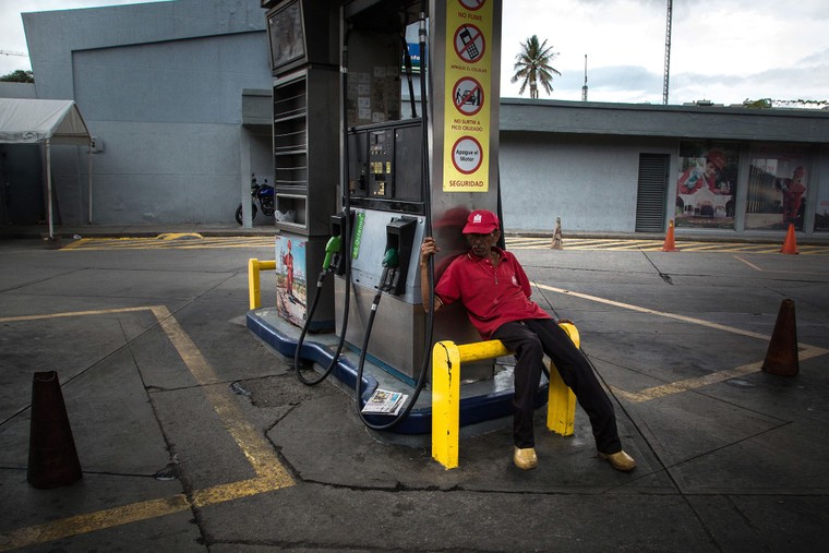 Khủng hoảng dầu trầm trọng ở Venezuela ảnh 1