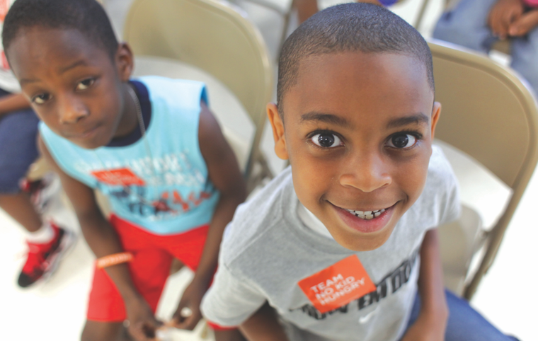 Bi kịch tại nước giàu: Mùa Hè - mùa đói của trẻ ảnh 1