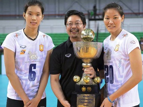 'Khủng long' bóng chuyền 1m93 Thanh Thúy Cuộc chinh phục 'đỉnh' châu lục kỳ lạ ảnh 1