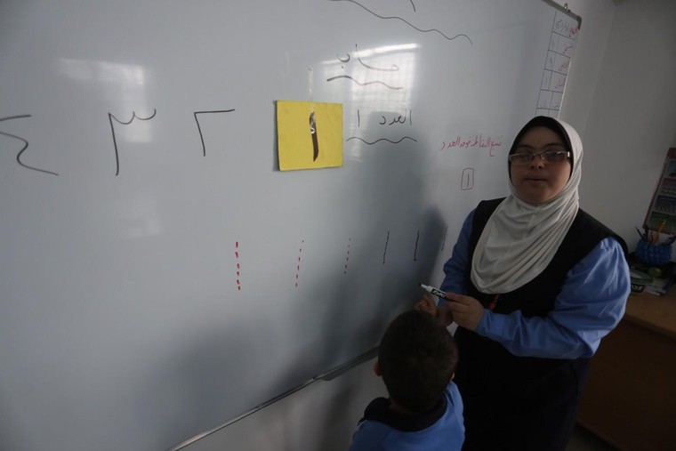 Lớp học đặc biệt tại chảo lửa Gaza ảnh 2