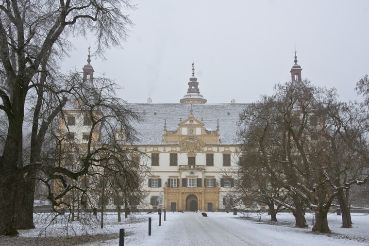 Thành phố Graz và trung tâm lịch sử Scholoss Eggenberg ảnh 1