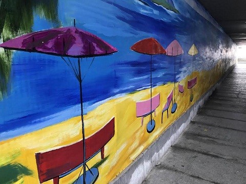 Công bố kỷ lục hai bức tranh về biển lớn nhất Việt Nam ảnh 1