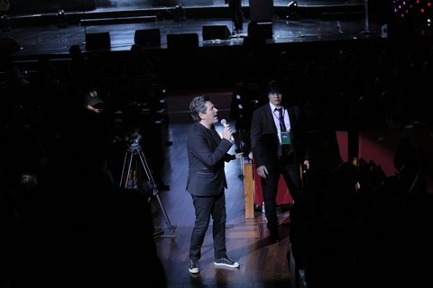 Thomas Anders của Modern Talking khiến khán giả Việt ‘phát cuồng’ ảnh 3