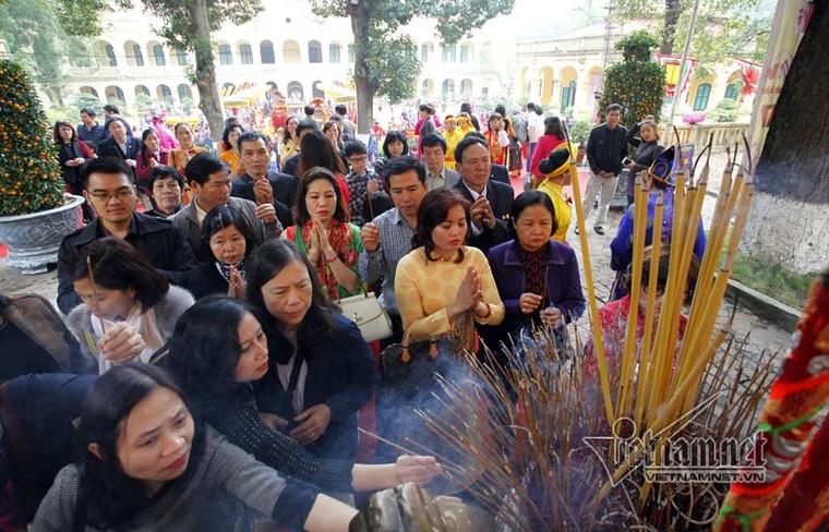 Chủ tịch nước Trần Đại Quang dâng hương ở Hoàng thành Thăng Long ảnh 7