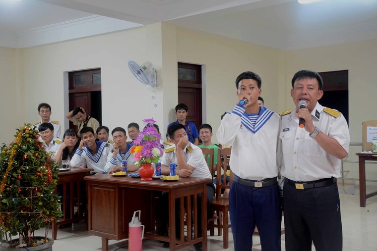 Yêu thêm Trường Sa! ảnh 5