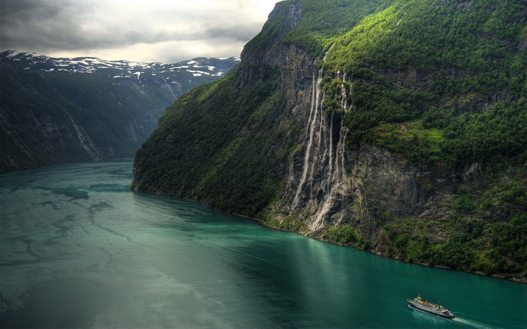 Vịnh hẹp Geiranger và Næroyfjord ảnh 1