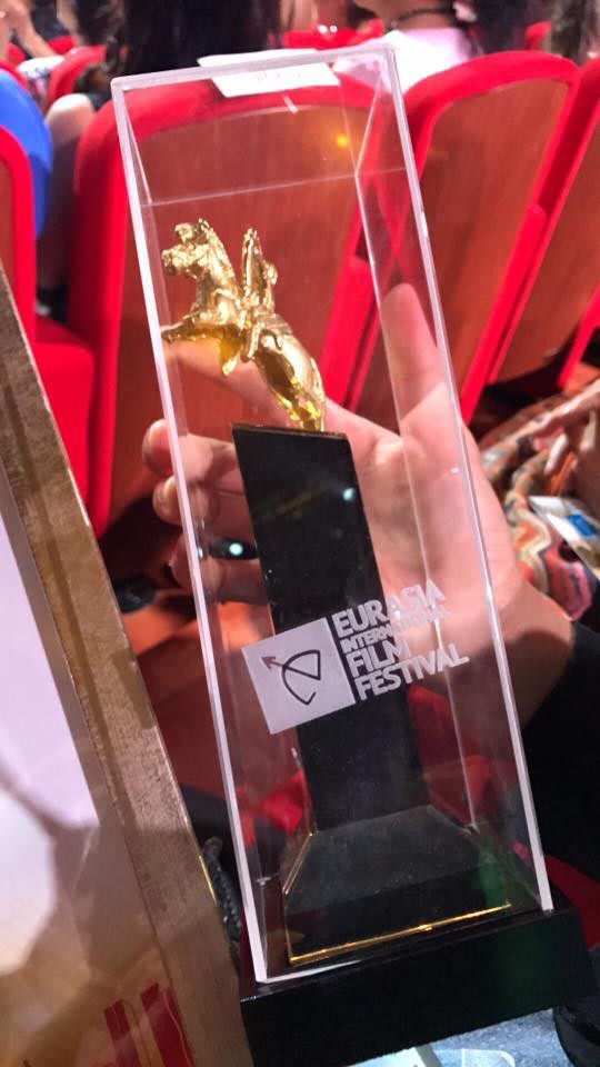 Phim “Đảo của dân ngụ cư” lại đoạt giải quốc tế ảnh 3