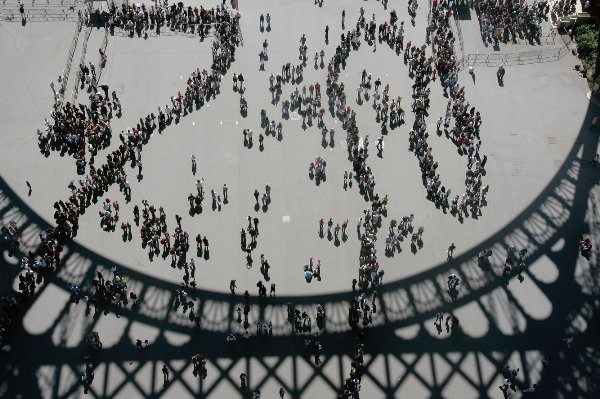 Các điểm du lịch nổi tiếng trên ảnh khác ngoài đời thực như thế nào? ảnh 12