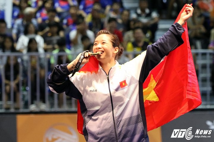 VĐV Wushu Thúy Vi nhận HCV đầu tiên tại SEA Games 29 ảnh 1
