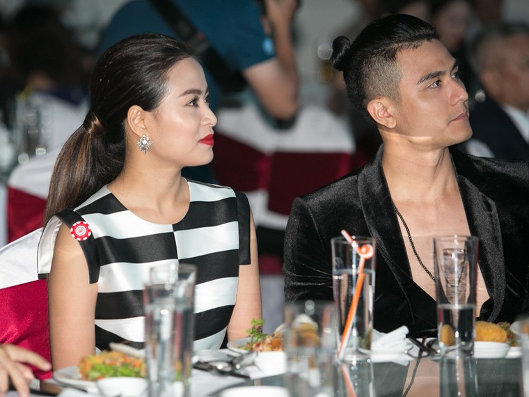 Vợ chồng ca sĩ Phạm Quỳnh Anh kỷ niệm 15 năm thành công ty ảnh 3