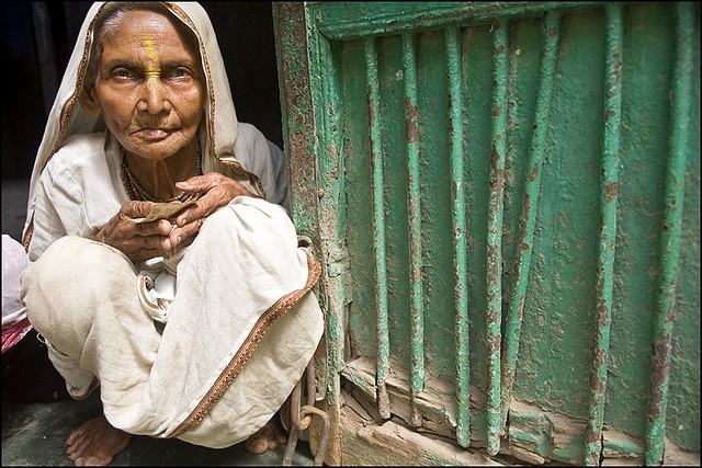 Những bà góa chỉ mong chết cùng chồng ảnh 3