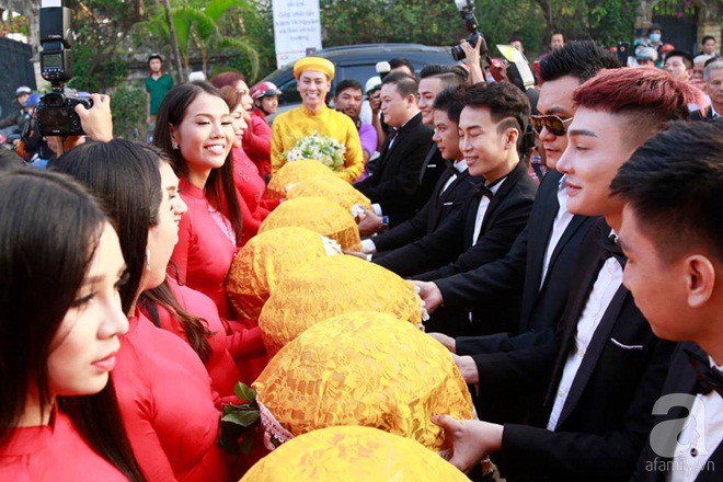 Hôm nay cô dâu chuyển giới Lâm Khánh Chi về nhà chồng ảnh 4