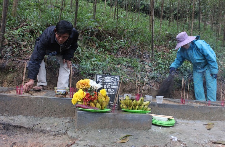 Người đàn bà ung thư làm ‘mẹ’ của những hài nhi xấu số ảnh 2