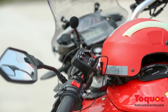 Cận cảnh siêu moto chữa cháy của lính cứu hoả Việt Nam ảnh 8