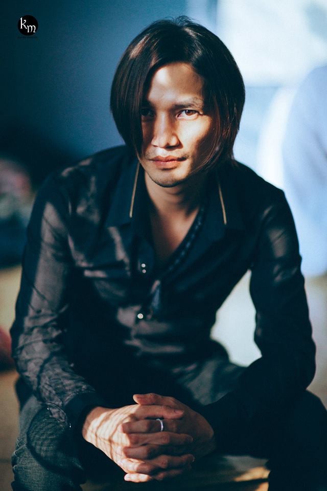 Lệ Rơi ‘tái xuất’ với mái tóc dài xẻ ngôi giữa ảnh 2