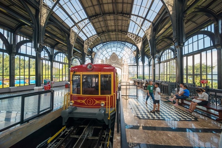 Mùa thu về, lên ngay Fansipan ngắm ruộng bậc thang đã nức thơm hương lúa ảnh 11