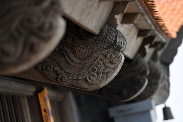 Cận cảnh những nếp chùa Việt đẹp kỳ vĩ trên đỉnh Fansipan và Bà Nà ảnh 3