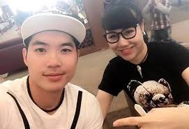 Mỹ nam showbiz Việt thi nhau khoe 'vợ doanh nhân' ảnh 1