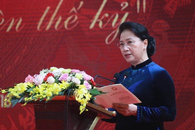 Chủ tịch Quốc hội trao Huân chương Độc lập hạng Ba cho ngôi trường 110 tuổi ảnh 5