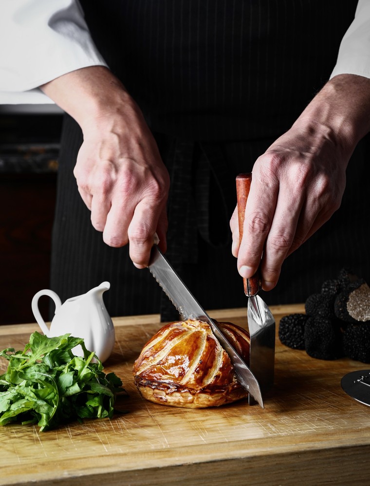 Điều gì làm nên danh tiếng của ngôi biệt thự ẩm thực Pink Pearl trên đảo Ngọc ảnh 4