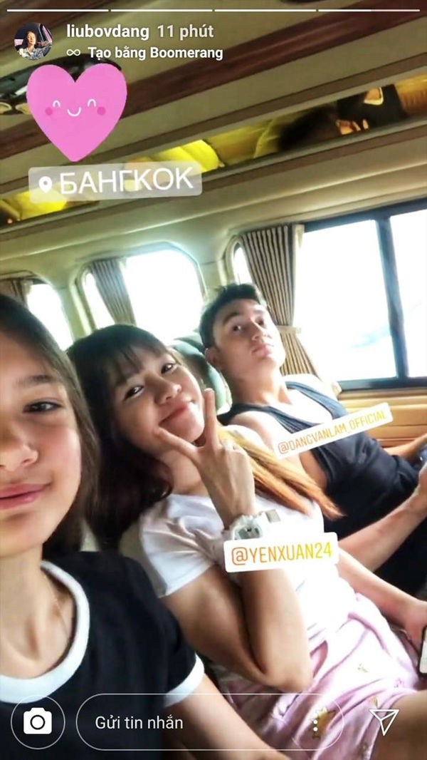 Cuối cùng thì thủ môn Lâm Tây cũng chịu công khai lộ diện bên Yến Xuân ảnh 1