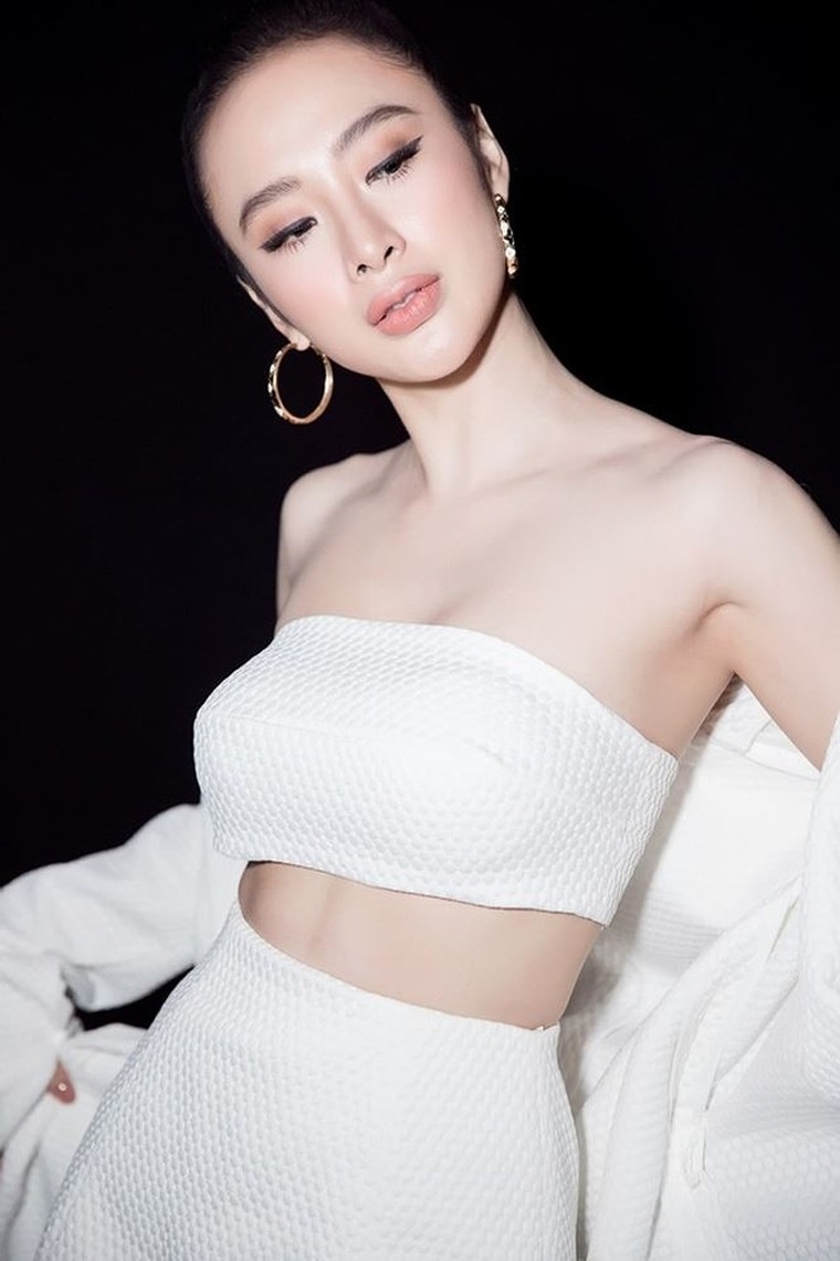 Những mỹ nhân vượt mặt Ngọc Trinh vòng eo 56 ảnh 1